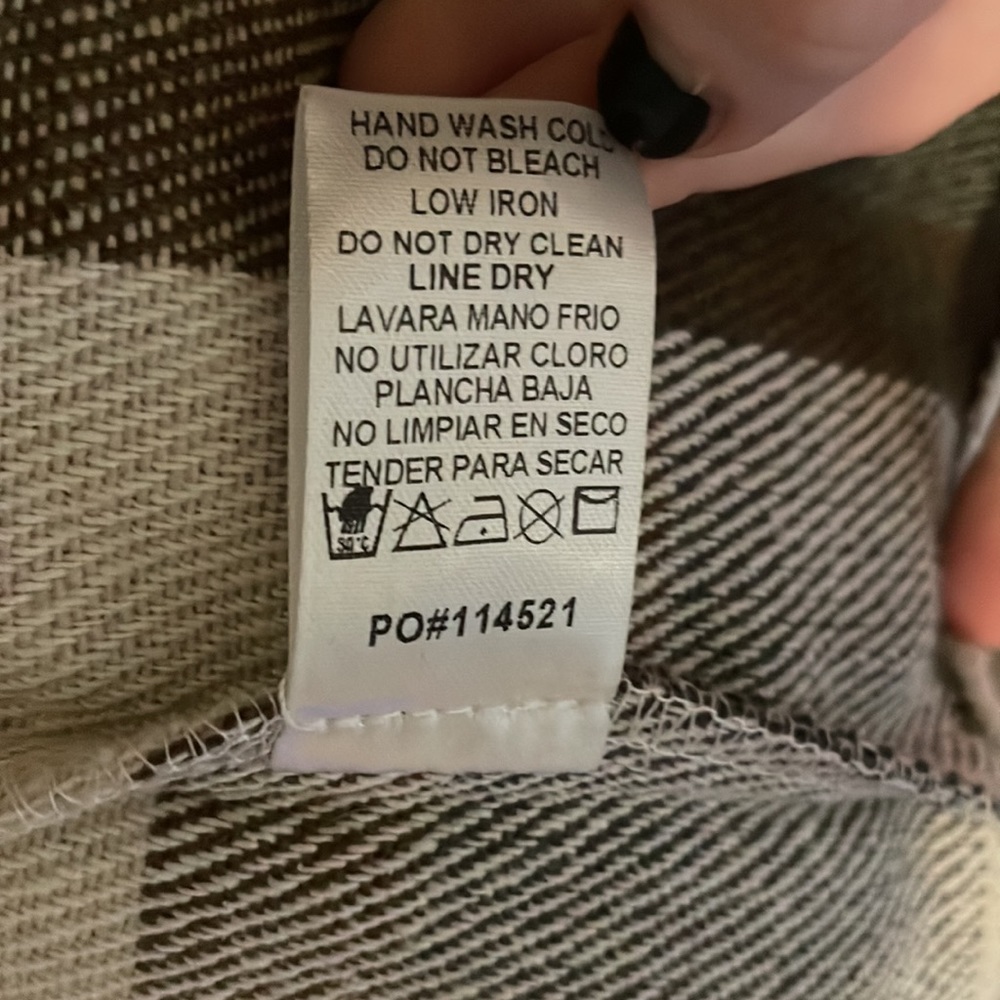 Staccato Shacket - Picture 11 of 11